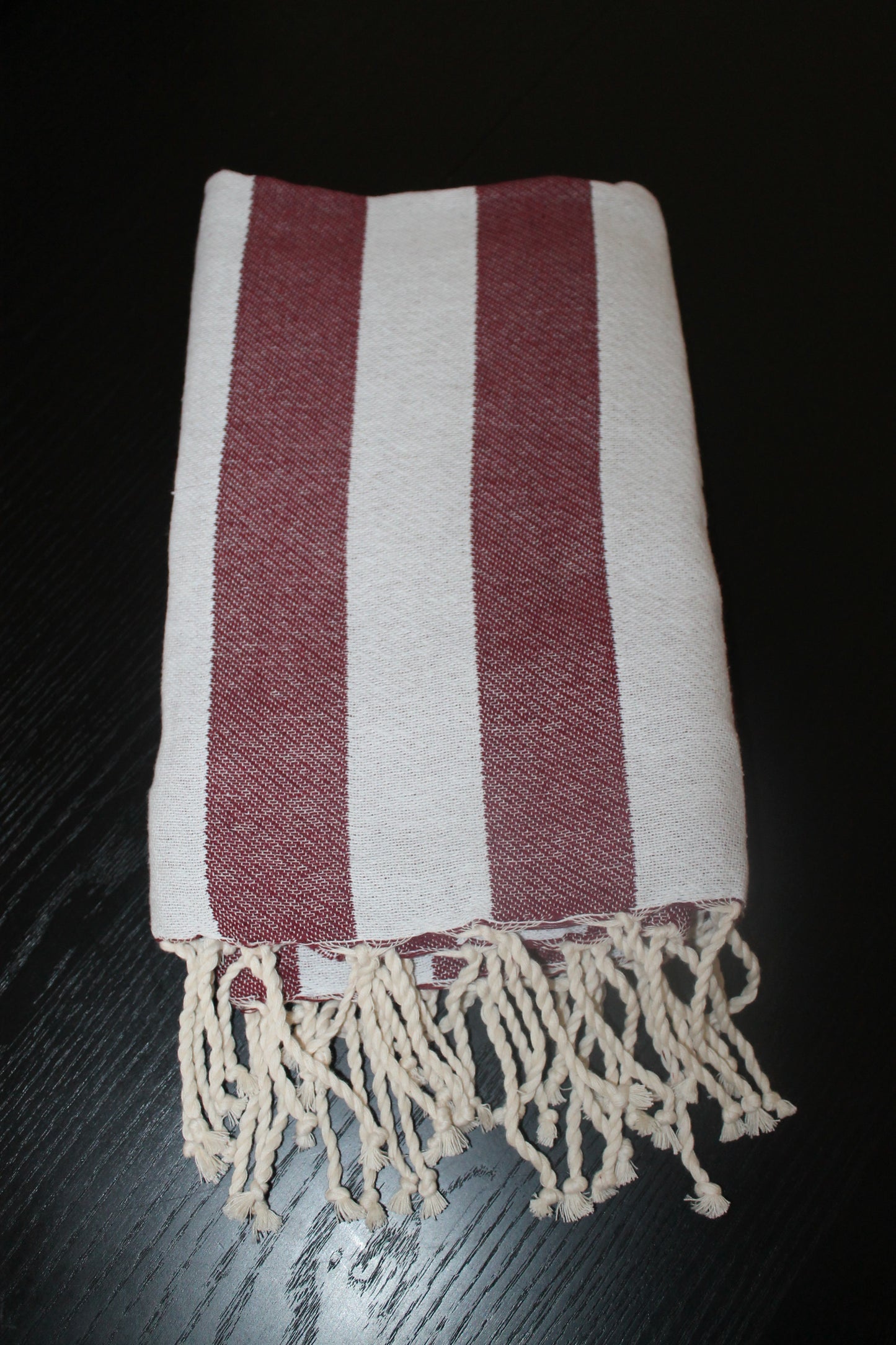 Fouta rayée bordeaux - Multi-usages