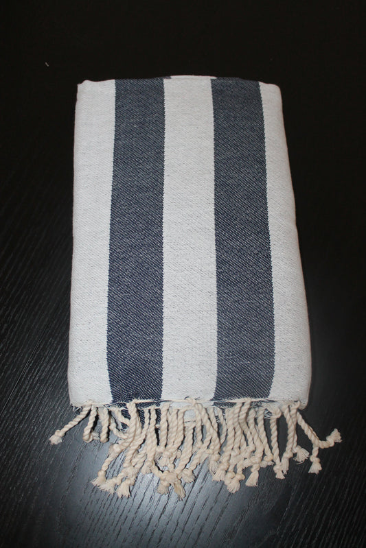 Fouta rayée bleu marine - Multi-usages